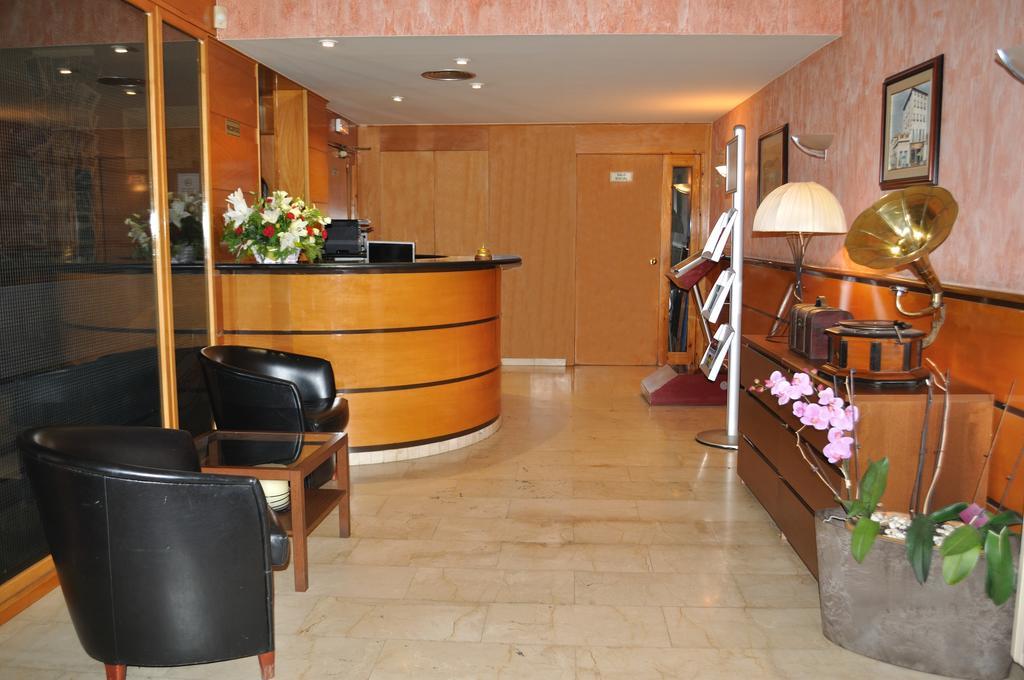 Hotel Sole Побла-де-Сегу Экстерьер фото